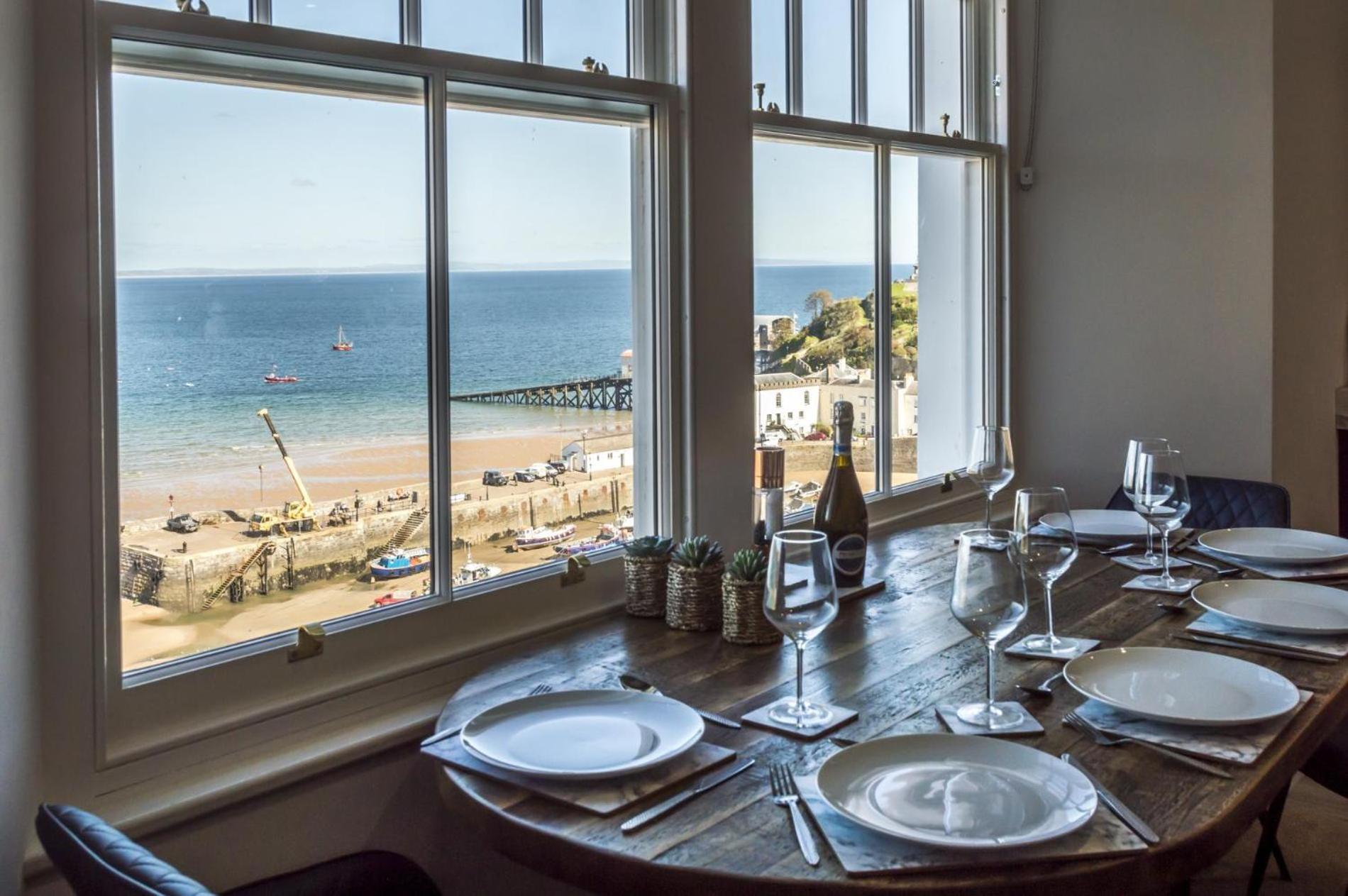 Lady Tenby - 2 Bedroom Apartment - Tenby Extérieur photo